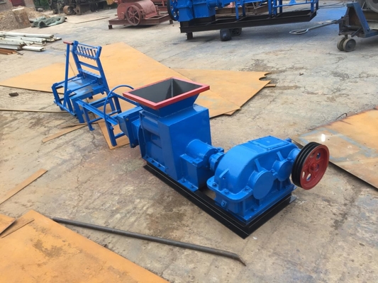 Metallurgy Clay Brick Making Machine With HP15 Diesel Engine