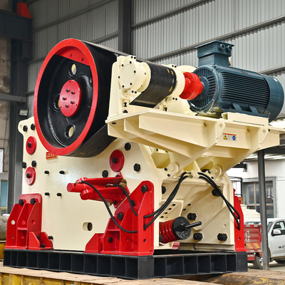 Stone And Rock Jaw Stone Crusher Machine 140-465tph