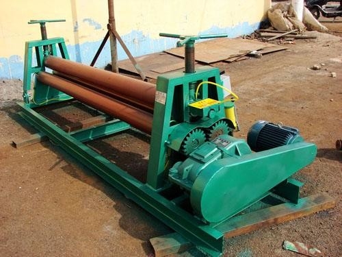 5.5kw Hydraulic Small Plate Sheet Metal Rolling Machine Customization Color