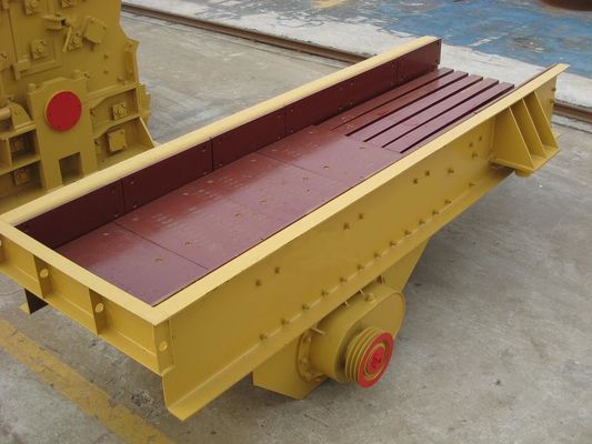 Vibrating Feeder 800mm 700TPH Conveying Hoisting Machine