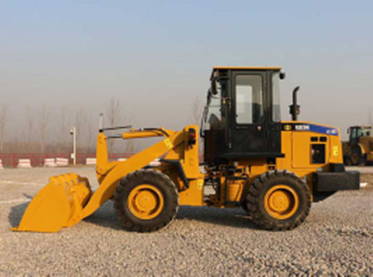 Municipal SEM618D 1800kg Wheel Loader Machine Conveying Hoisting Machine