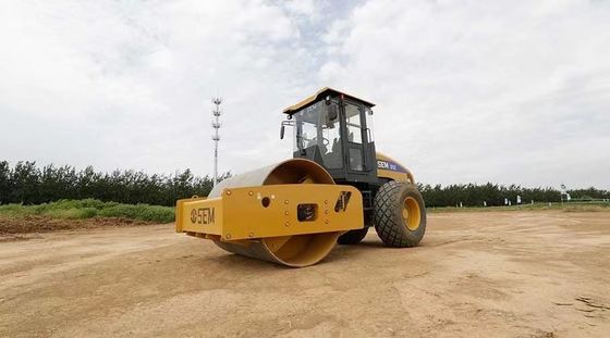 Safety Reliability SEM 512 Soil Compactor Heavy Duty Construction Machinery