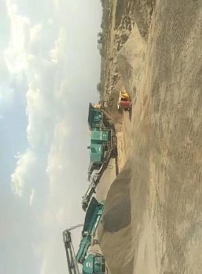 200Tph Mobile Stone Crusher Machine Station Complete Quarry Crushing Plants