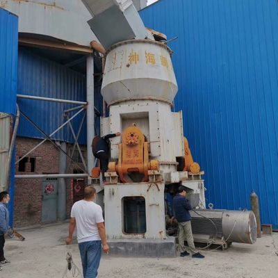 30-425 Mesh Ore Grinding Mill Smooth Raymond Vertical Grinding Mill