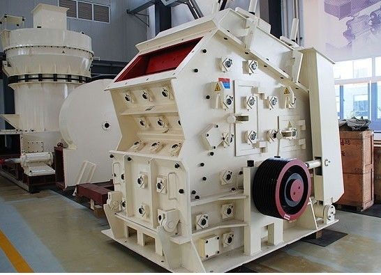 High Capacity 150x250mm Stone Crusher Machine Vertical Shaft Impact Crusher