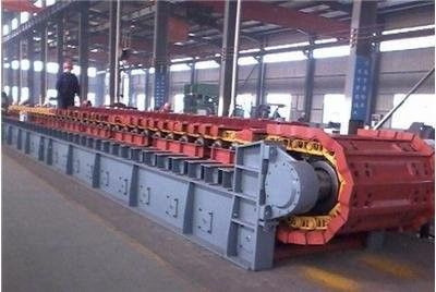 1.2t/M3 Apron Feeder Mining Process 100mm-200mm Materials