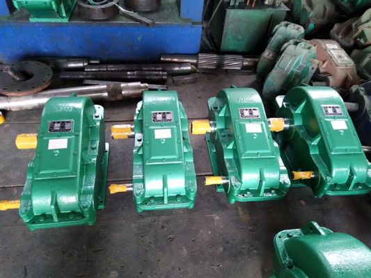 Cast Iron Gear Reducer Gearbox With 3.83~196.41 High Reduction Ratio