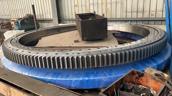 External Gear Slewing Ring Bearing Dia 200 - 11000 Mm And Stacker Bearing